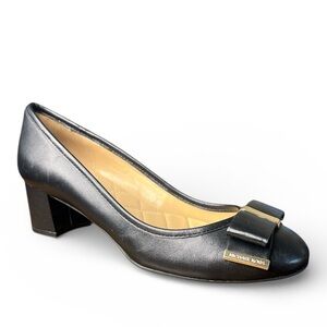 Michael Kors Keira Black Leather Bow Pumps Block Heel Women’s Size 6.5 New